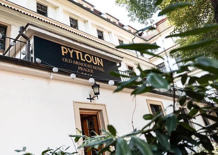 Pytloun Old Armoury Hotel Prague, Stará Zbrojnice